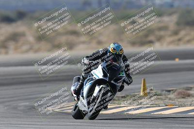 media/Nov-30-2025-TrackXperience (Sun) [[c0061d280f]]/3-Level 1/Session 4 (Turn 11)/